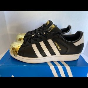 Adidas Superstars | Women’s Metal Toe Sneaker